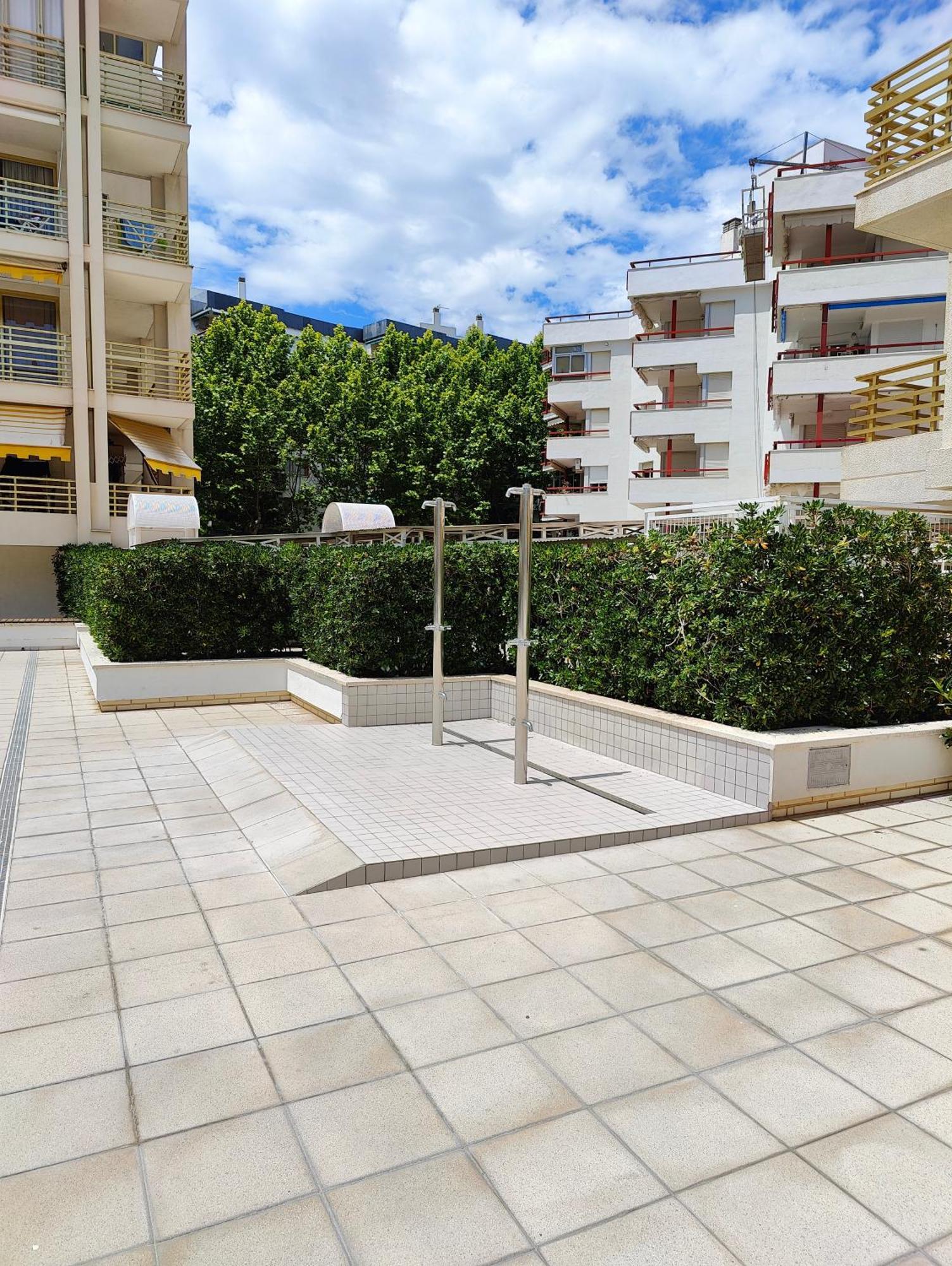 L'Eixideta Lägenhet Salou Exteriör bild